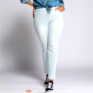 Between Us like new light blue Skinny jeans plus size 20